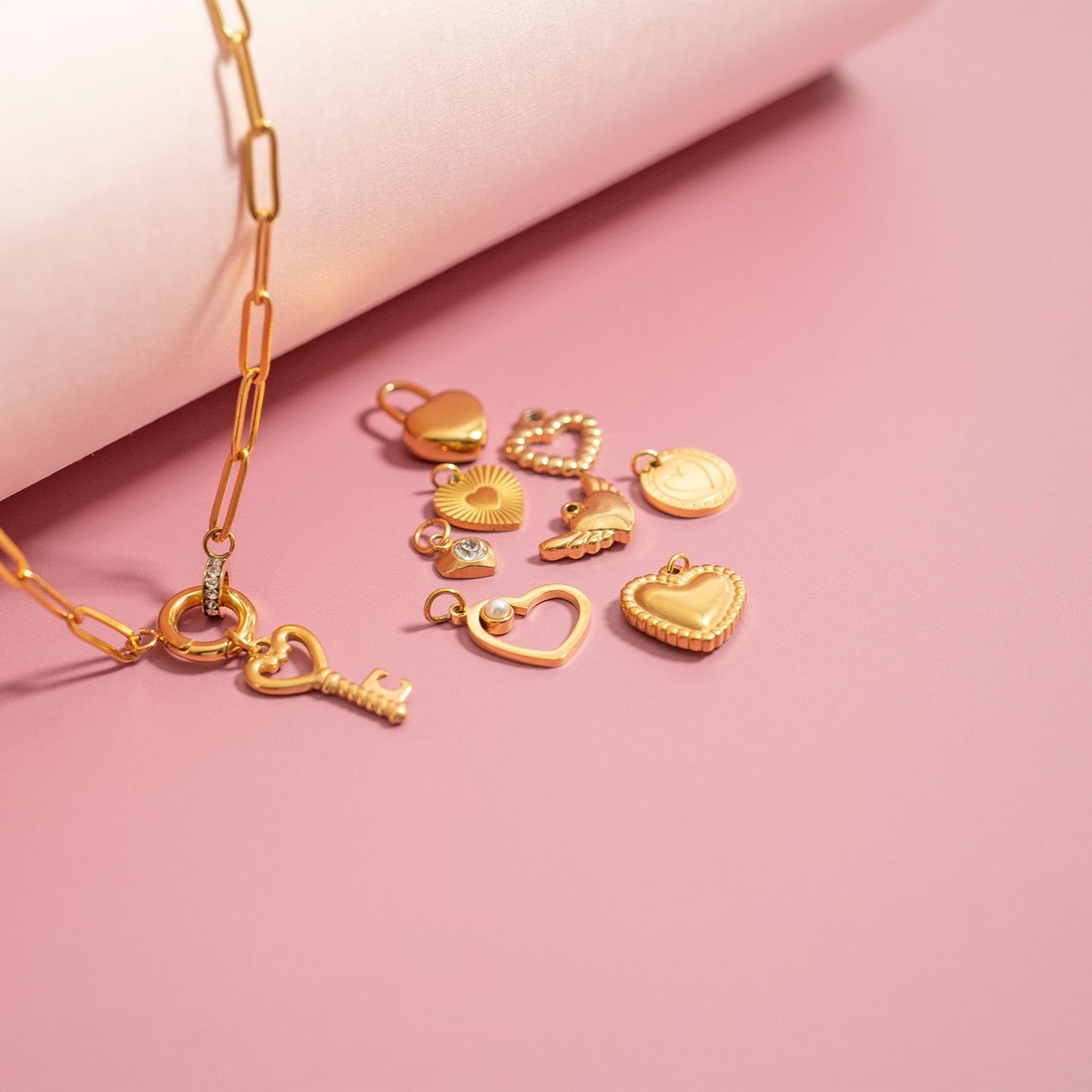 18K Gold PVD Stainless Steel Beaded Trim Heart Charm / PDL0118