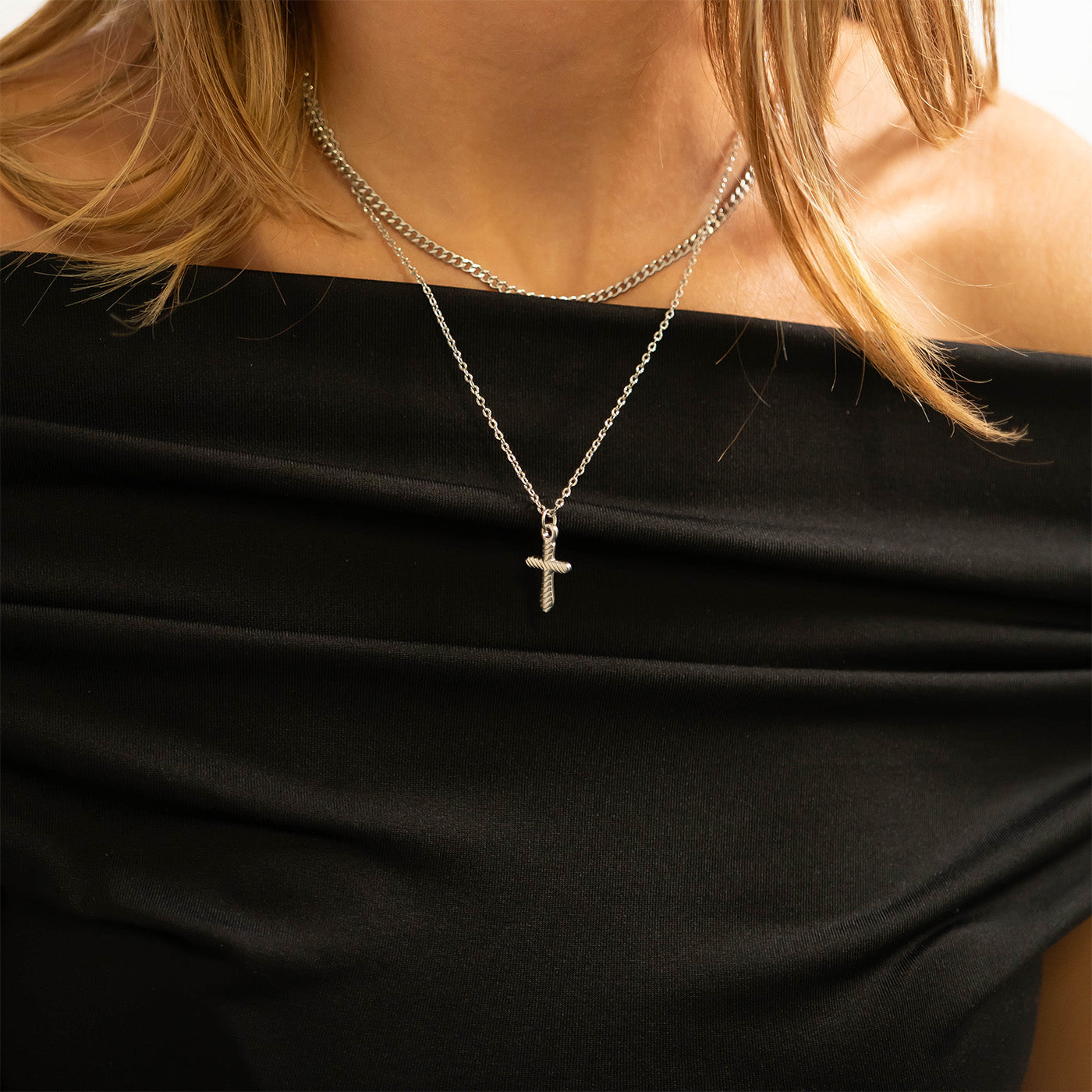 18K Gold PVD Stainless Steel Textured Cross Charm / PDL0114