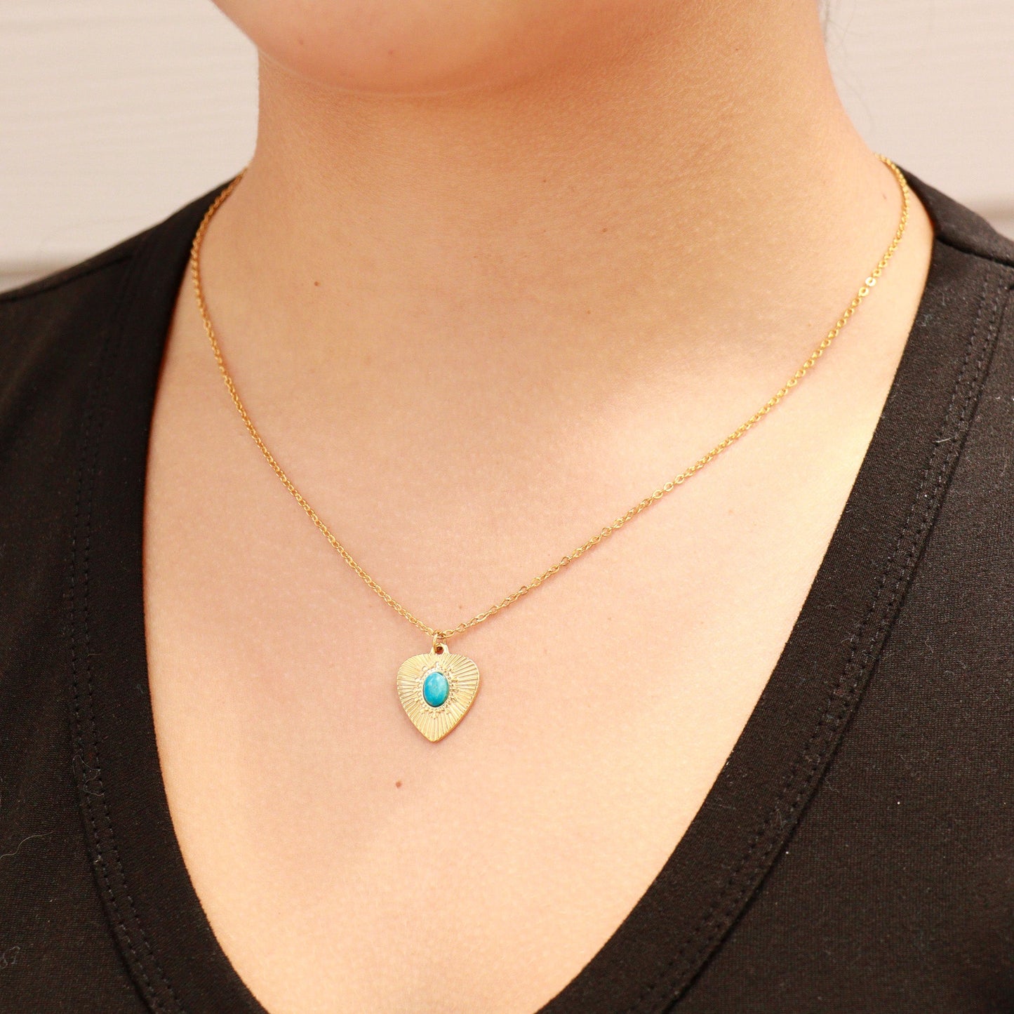 18K Gold PVD Stainless Steel Sunburst Heart Semi Precious Stone Charm / PDL0120